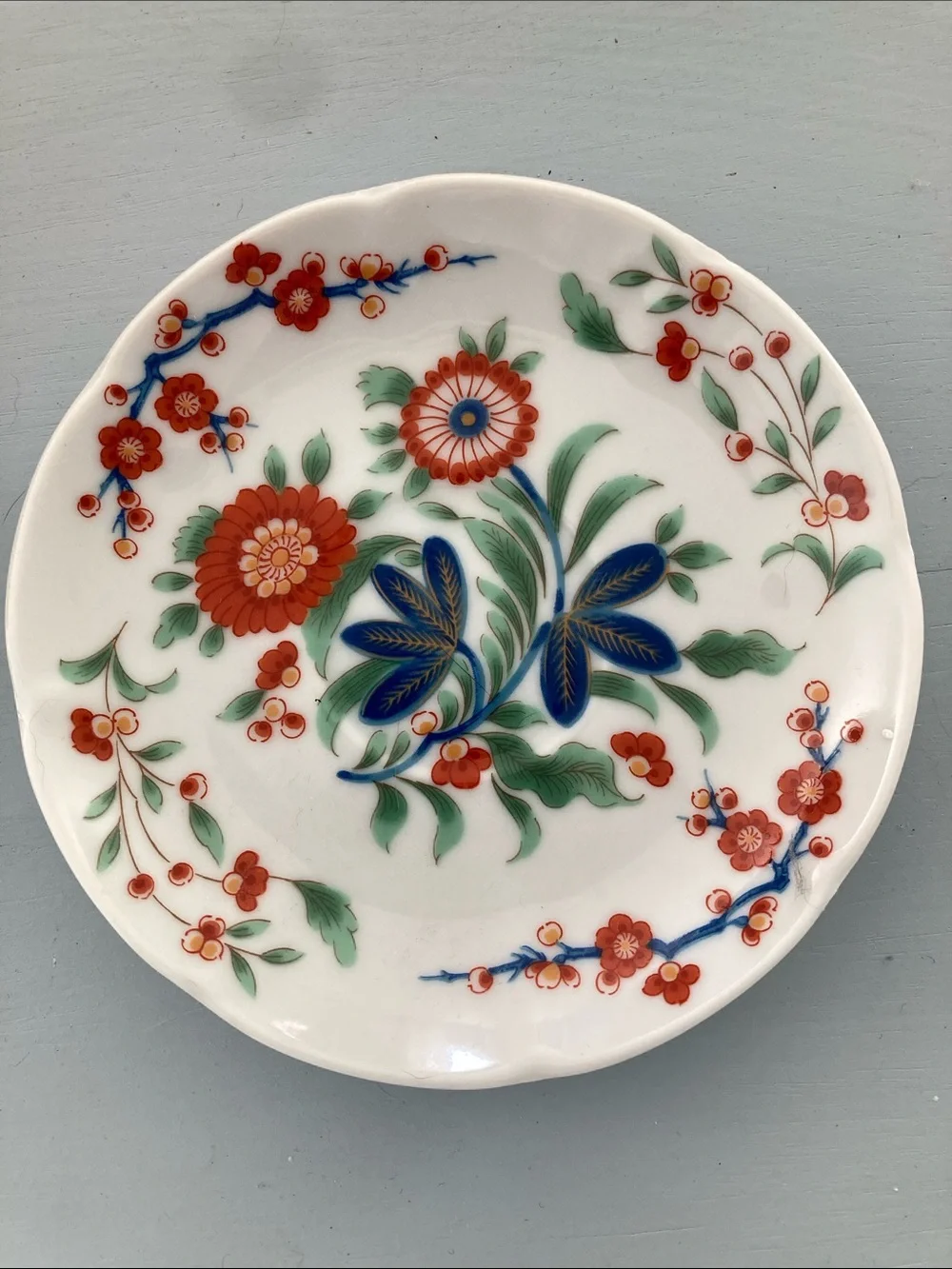 Smithsonian elegant porcelain